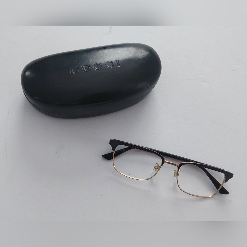 Gucci Black and Gold Frame Glasses 53-18-145 And Eyeglasses Hardshell. - Picture 4 of 11